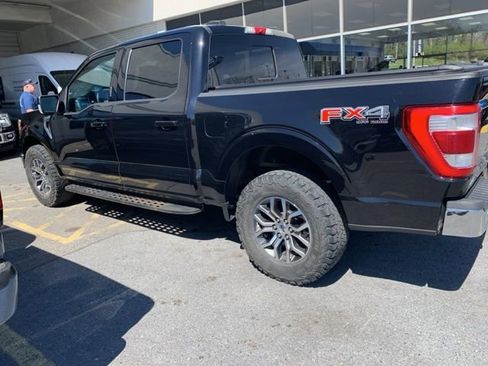 Used 2021 Ford F150 Lariat w/ Max Trailer Tow Package image 3