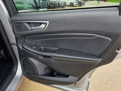 Used 2024 Ford Edge Titanium AWD/4WD image 12
