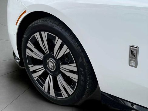 Certified 2024 Rolls-Royce Spectre w/ Spectre Launch Package image 25