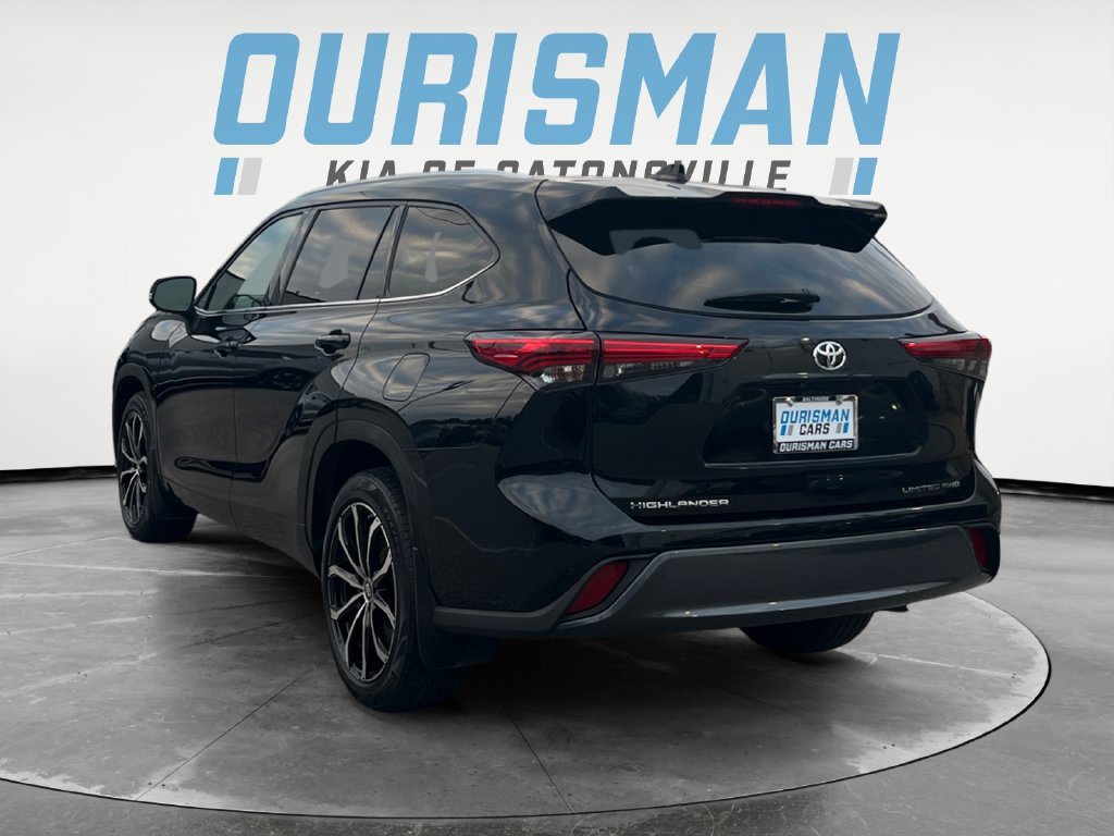 Used 2020 Toyota Highlander Limited AWD/4WD image 4