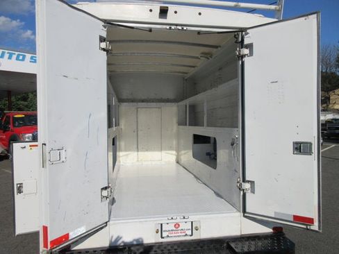 Used 2012 Chevrolet Express 3500 RWD image 6
