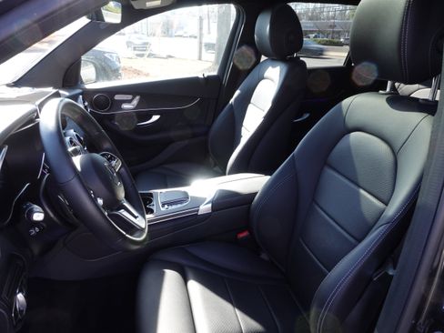 Certified 2022 Mercedes-Benz GLC 300 GLC 300 4MATIC SUV image 10