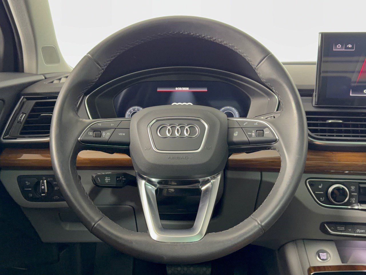 Used 2023 Audi Q5 2.0T Prestige AWD/4WD image 10