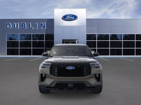 New 2026 Ford Explorer ST-Line w/ ST-Line Street Pack image 35