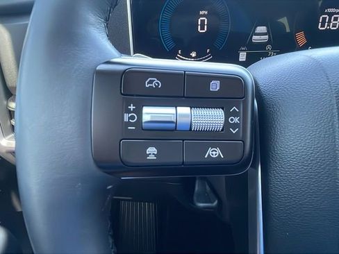 Used 2025 Hyundai Santa Fe SE image 22