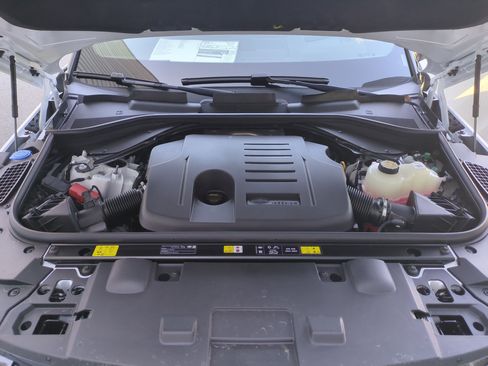 New 2026 Land Rover Range Rover Sport SE image 31