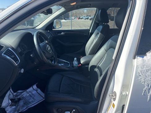 Used 2016 Audi Q5 2.0T Premium Plus w/ Premium Plus Package image 9