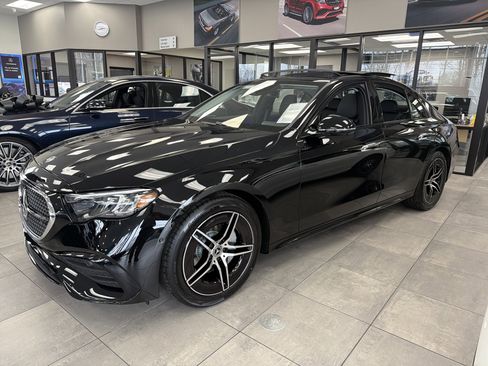 New 2026 Mercedes-Benz E 350 E 350 4MATIC Sedan image 4