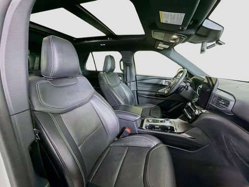 Used 2021 Ford Explorer ST w/ Equipment Group 401A image 31