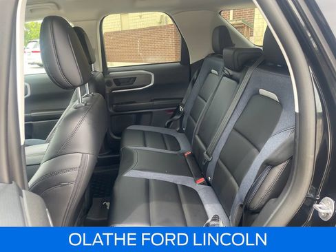 Used 2025 Ford Bronco Sport Outer Banks w/ Outer Banks Tech Package+ AWD/4WD image 21