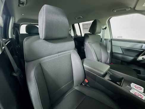 New 2025 Hyundai Santa Fe SE image 26