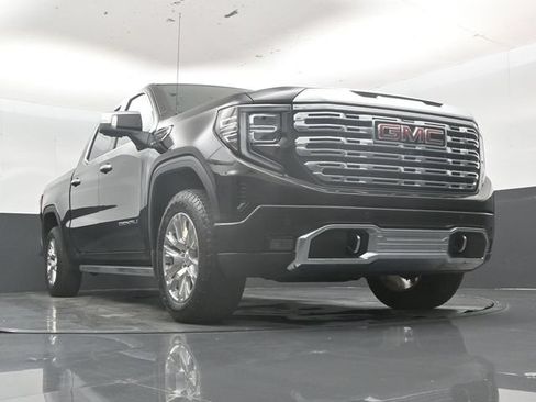 Used 2023 GMC Sierra 1500 Denali w/ Technology Package AWD/4WD image 52