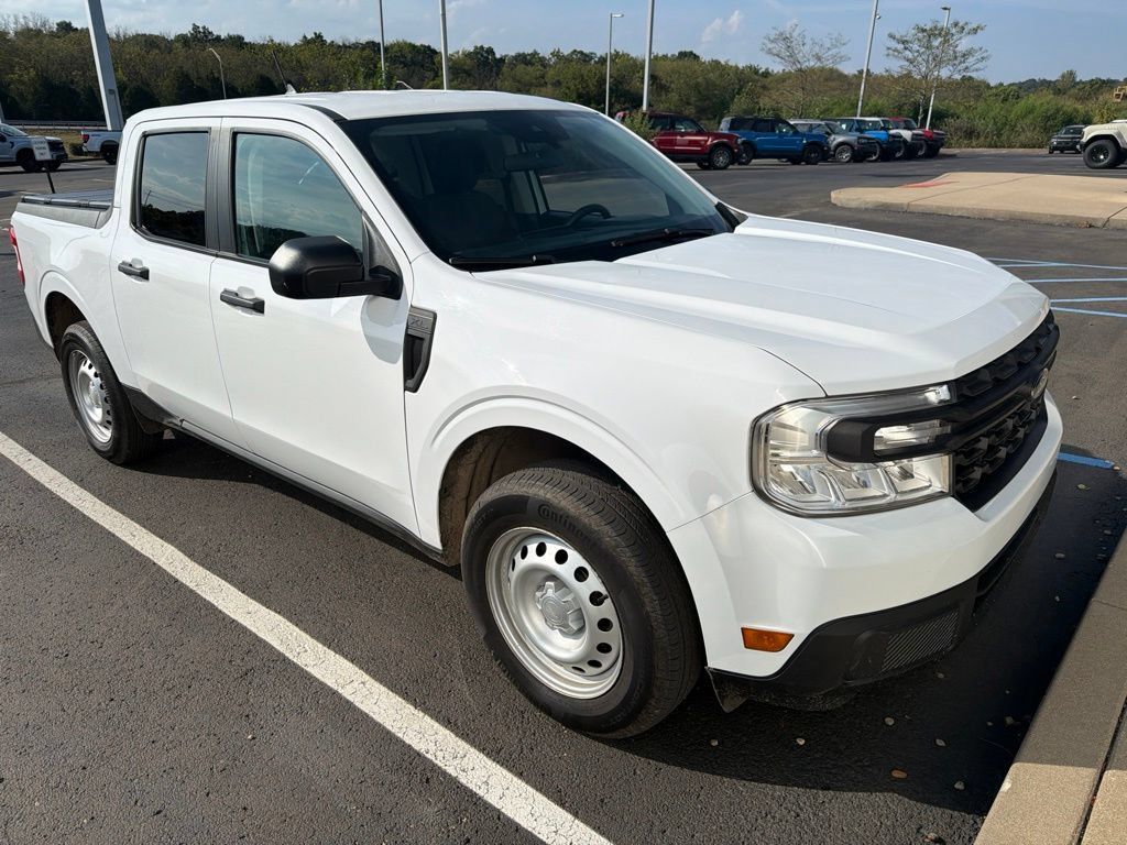 Used 2023 Ford Maverick XL FWD image 1