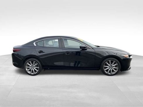 Used 2024 MAZDA MAZDA3 s image 9