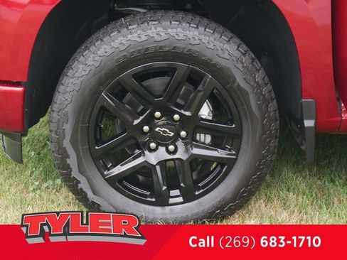 Used 2026 Chevrolet Silverado 1500 RST w/ RST Select Package AWD/4WD image 45
