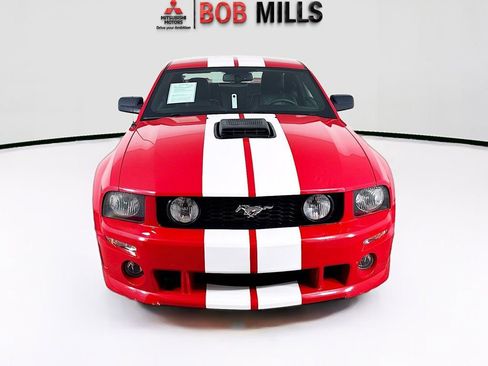 Used 2007 Ford Mustang GT Premium RWD image 2