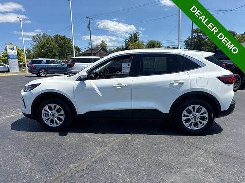 Used 2023 Ford Escape Active w/ Tech Pack #2 FWD image 1