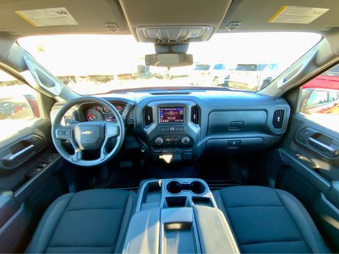 New 2026 Chevrolet Silverado 1500 Custom w/ LPO, Dark Essentials Package image 39