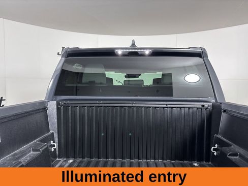 Used 2025 Toyota Tacoma SR5 image 22