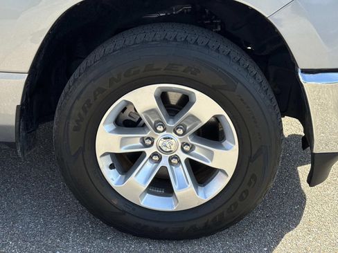 Used 2024 RAM 1500 Laramie image 4