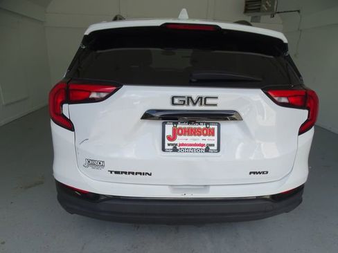 Used 2019 GMC Terrain SLT w/ Preferred Package AWD/4WD image 18