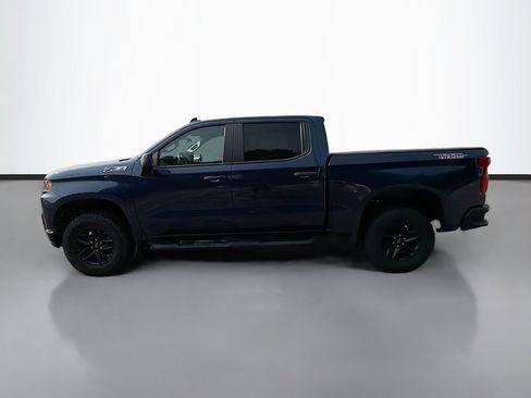 Used 2021 Chevrolet Silverado 1500 Custom Trail Boss AWD/4WD image 6