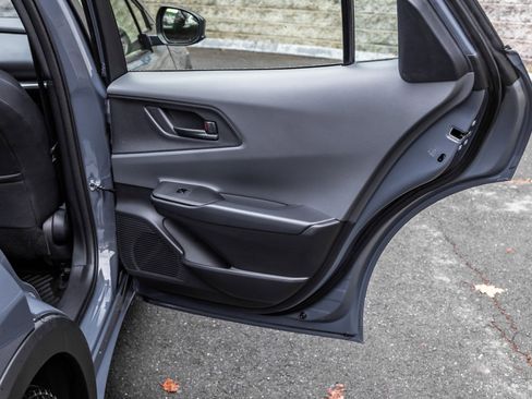 Used 2025 Toyota Prius LE image 16