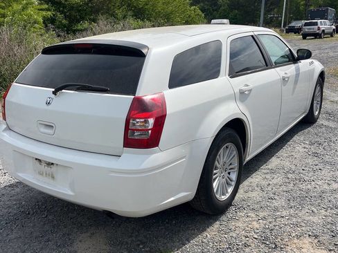 Used 2007 Dodge Magnum SE RWD image 5