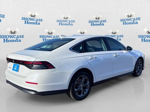 Certified 2023 Honda Accord EX image 8