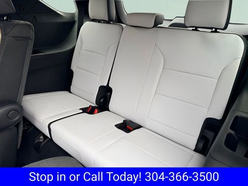 New 2026 Chevrolet Traverse High Country AWD/4WD image 32