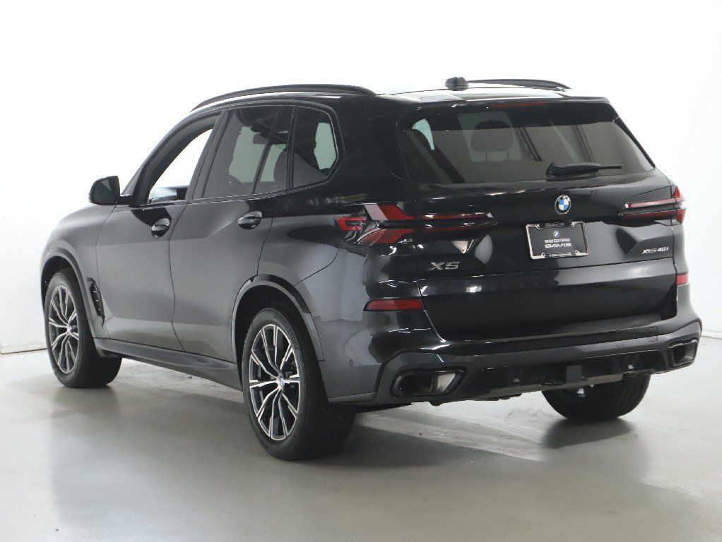 Used 2024 BMW X5 xDrive40i w/ M Sport Package AWD/4WD image 41