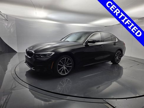 Certified 2022 BMW 330i Sedan w/ Convenience Package image 6