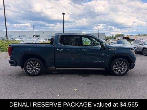 Used 2025 GMC Sierra 1500 Denali w/ Denali Reserve Package AWD/4WD image 3