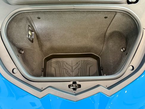 Certified 2024 Chevrolet Corvette Stingray Premium Conv RWD image 34