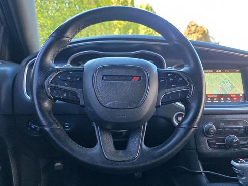 Used 2018 Dodge Charger R/T Scat Pack image 22