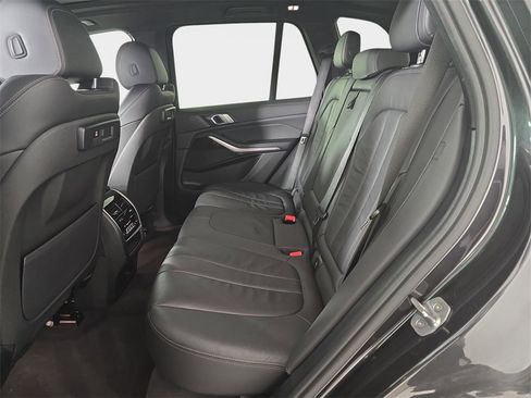 Used 2020 BMW X5 xDrive40i w/ Convenience Package image 17