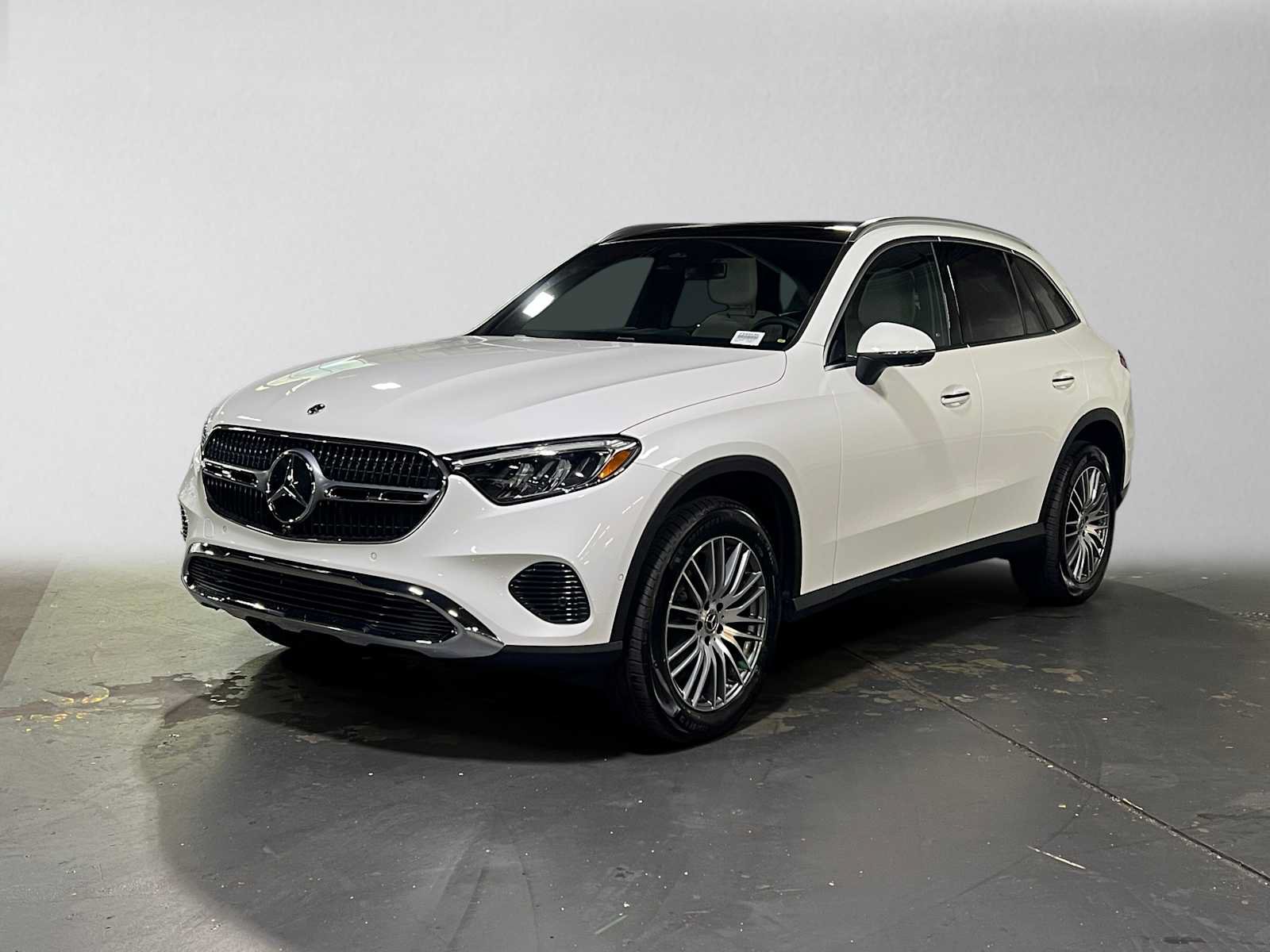 Certified 2026 Mercedes-Benz GLC 300 4MATIC image 7
