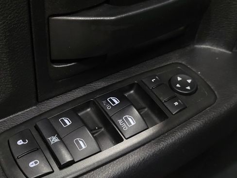 Used 2014 RAM 1500 Express AWD/4WD image 27