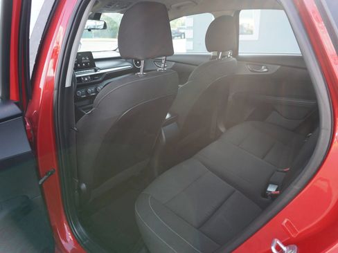 Used 2021 Kia Forte LXS FWD image 15