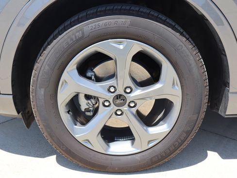 Used 2024 Ford Escape ST-Line w/ Tech Pack #1 AWD/4WD image 28