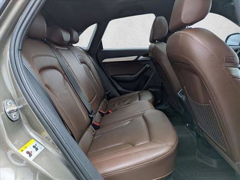 Used 2015 Audi Q3 2.0T Prestige w/ Prestige Package image 28