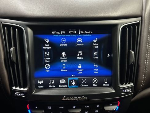 Used 2019 Maserati Levante GranLusso image 41