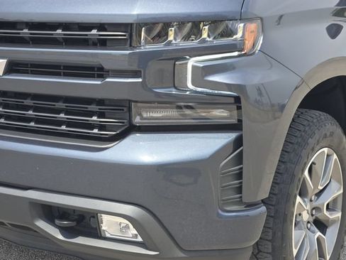 Used 2021 Chevrolet Silverado 1500 RST w/ Convenience Package II AWD/4WD image 10