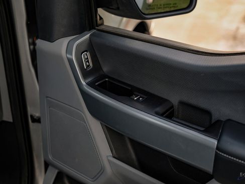 Used 2023 Ford F150 XLT w/ XTR Package image 76