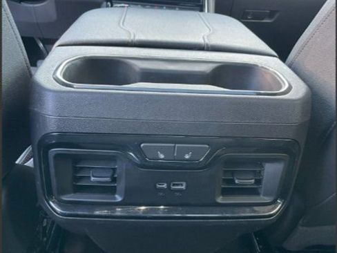 Certified 2023 GMC Sierra 1500 AT4 w/ AT4 Premium Package image 15