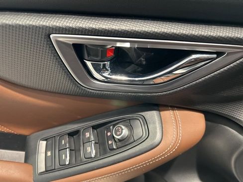 Used 2020 Subaru Forester Touring image 9