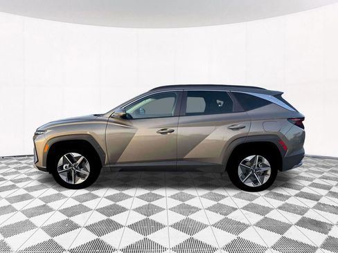 New 2026 Hyundai Tucson SEL image 3