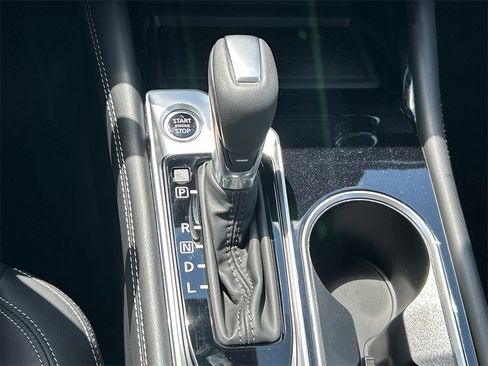 New 2025 Nissan Altima 2.5 SL image 17