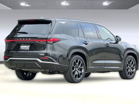New 2026 Lexus TX 500h AWD image 8