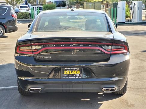 Certified 2022 Dodge Charger SXT image 6